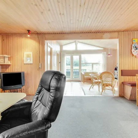 Holiday home Sisilia - 400m From The Sea In Nw Jutland By Interhome