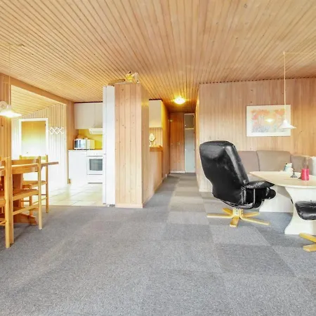 Holiday home Sisilia - 400m From The Sea In Nw Jutland By Interhome