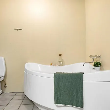 Sisilia - 400m From The Sea By Interhome *